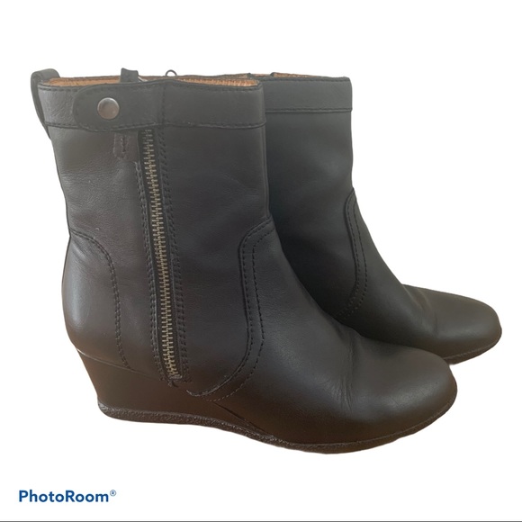 Geox Women’s Leather Wedge Ankle Boots Size 6.5
